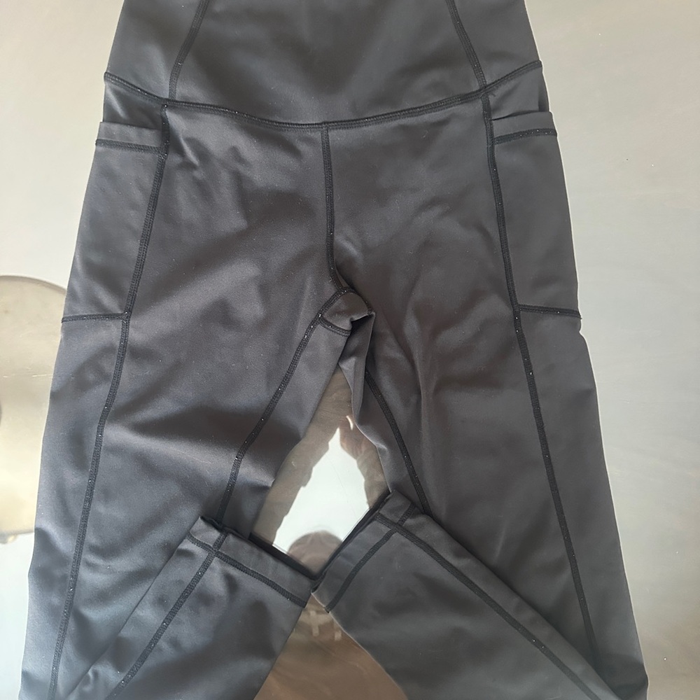 Women's Ethos M Black Leggings